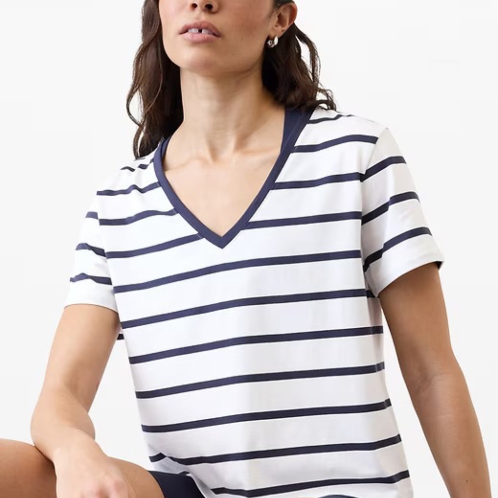 Athleta‎ Size M Striped V Neck Tee White Navy Short Sleeve Top